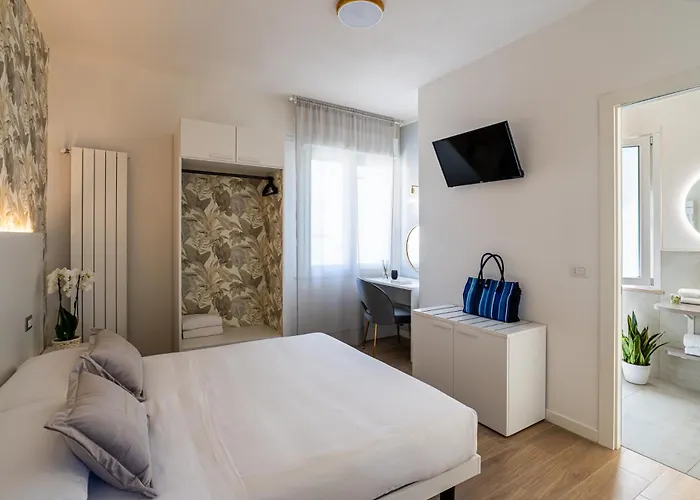 Apartamento Pra-tu Design A 100m Dal Mare - P R A T U R E C C I Group Riccione