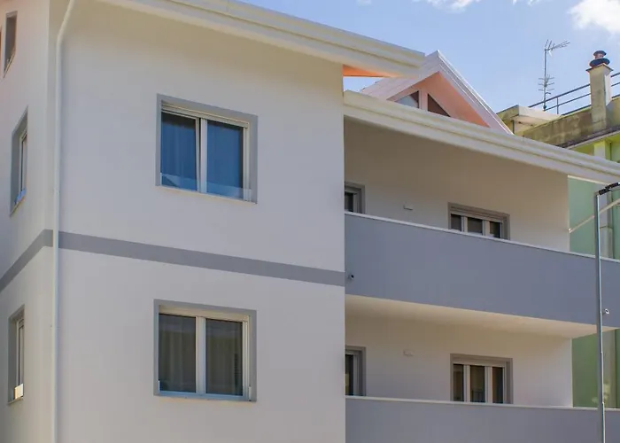 Apartamento Pra-tu Design A 100m Dal Mare - P R A T U R E C C I Group Riccione