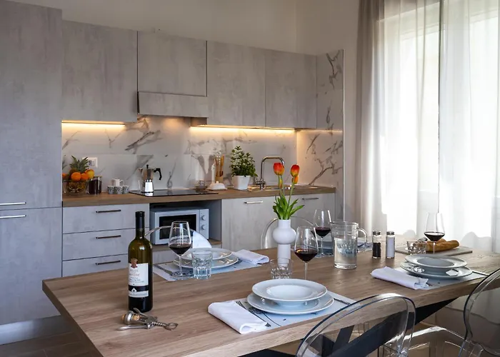 Pra-tu Design A 100m Dal Mare - P R A T U R E C C I Group